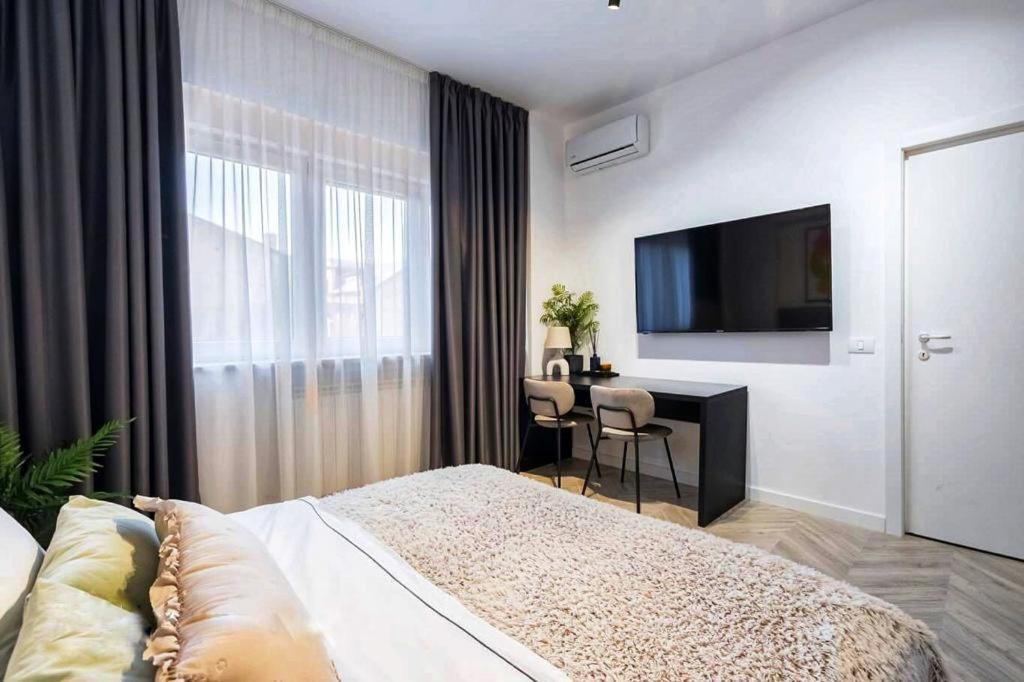 Angelo Bello Luxury Suite City Center By Sattal Bukarest Exteriör bild
