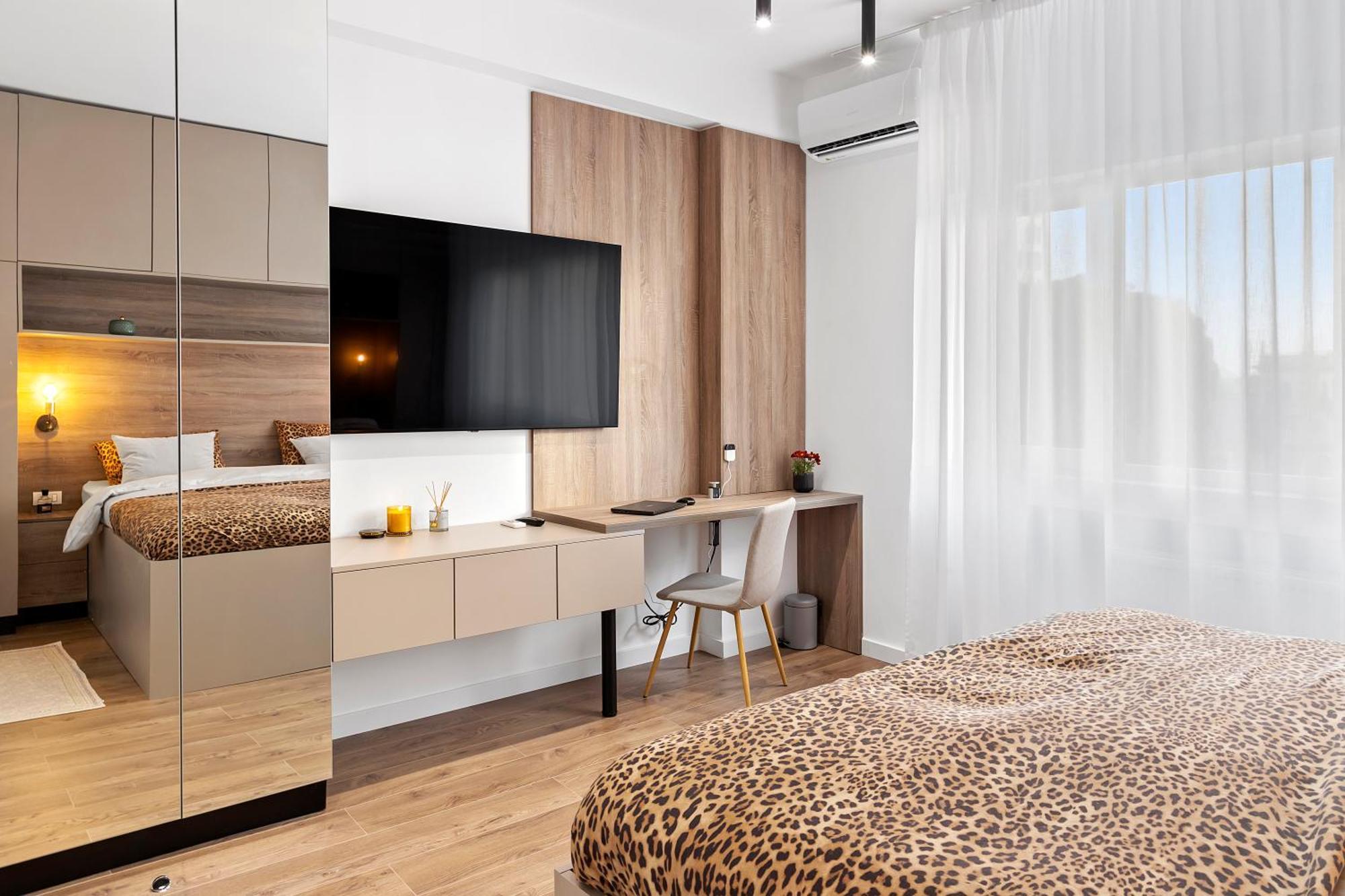 Angelo Bello Luxury Suite City Center By Sattal Bukarest Exteriör bild